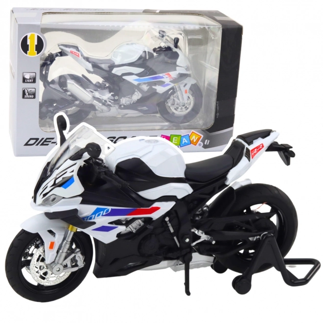 Moto sportivo in metallo con luci bianche e suoni
