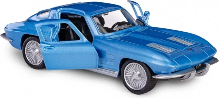 Porte apribili e interno curato