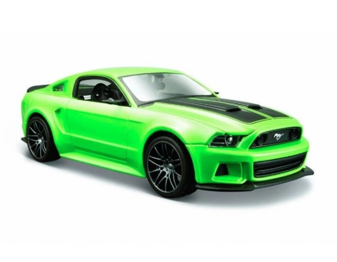 Modello in scala Ford Mustang Street Racer verde