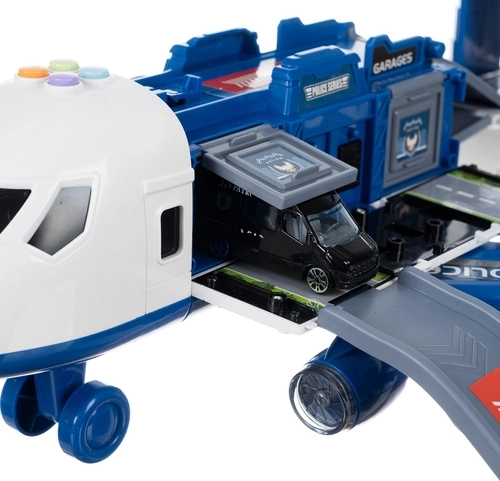 Aereo apribile con parcheggio e rampe