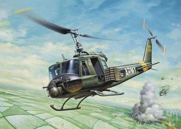 Modello in plastica UH-1B Huey