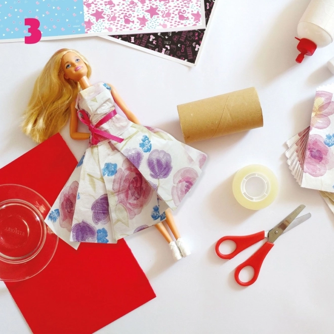 Atelier di Moda di Barbie con Bambola