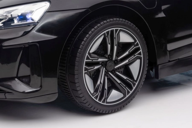 Auto elettrico per bambini Audi RS e-tron GT nero