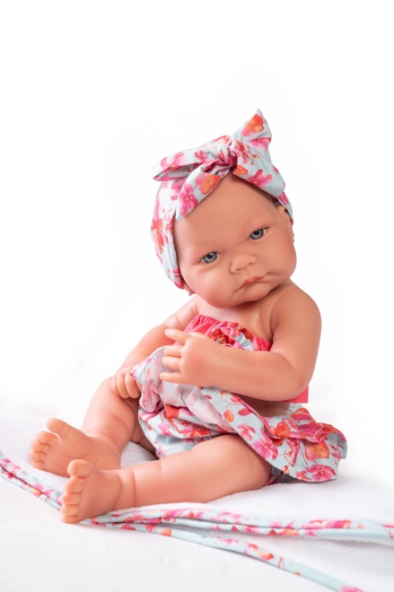 Outfit elegante e confezione regalo