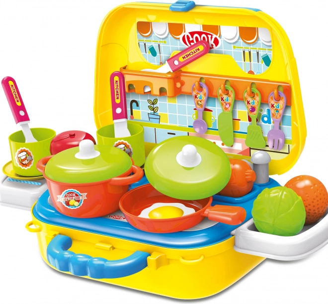 Cucina in valigetta con accessori