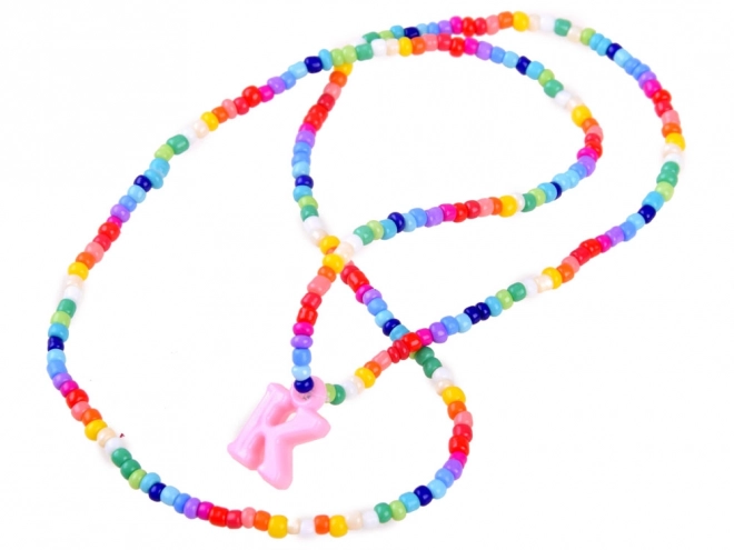 Set di perline colorate per creazione gioielli fai-da-te per bambine