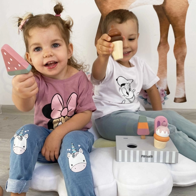 Set di gelati in legno