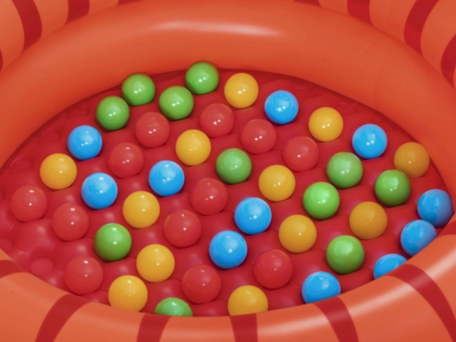 Piscina rossa a secco panda con palline