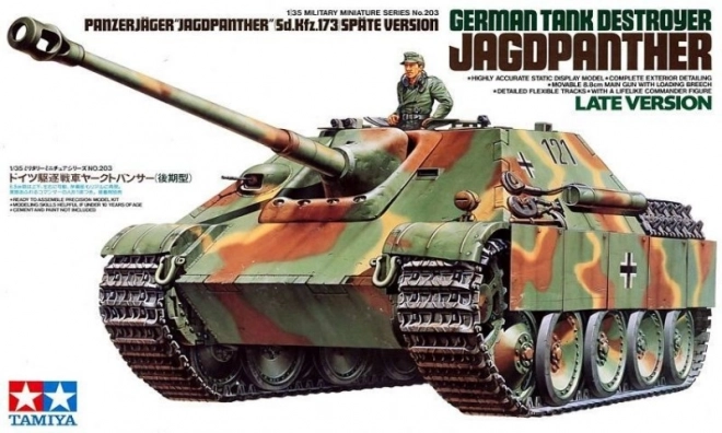 Modello in plastica del carro armato Jagdpanther versione tarda