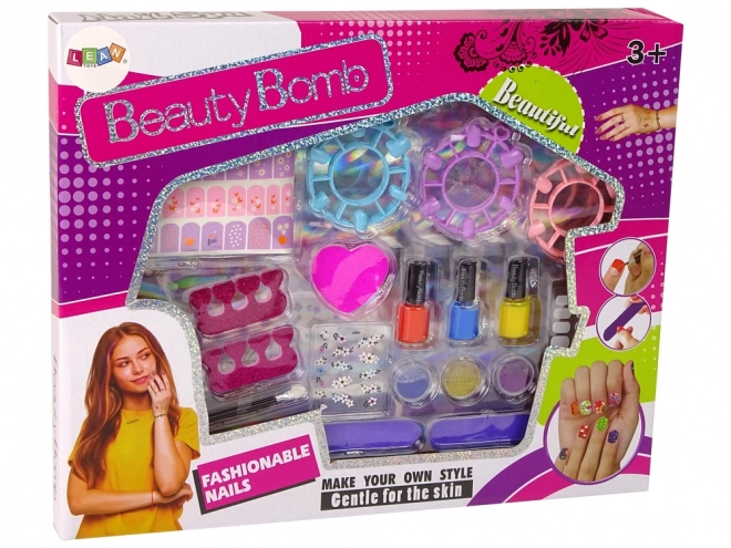 Grande Set Manicure per Bambine con Smalti Adesivi e Separatori