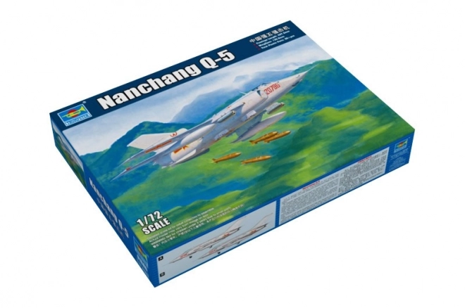 Modello in plastica Nanchang Q-5