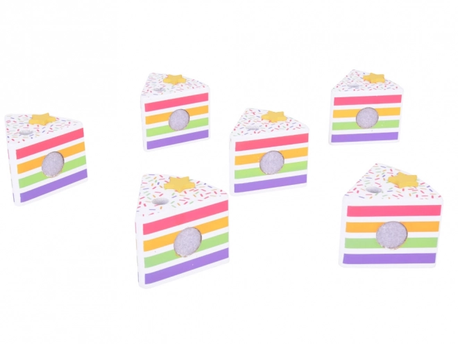 Torta di compleanno in legno a fette per bambini