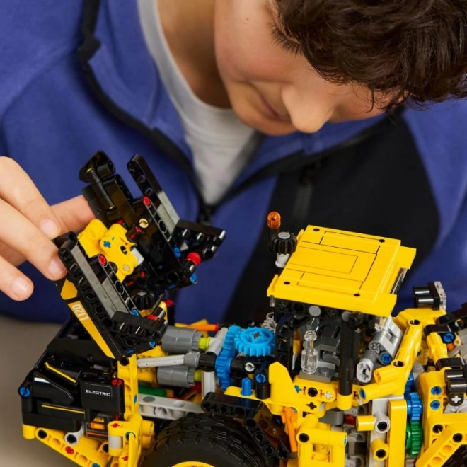 Caricatore Volvo L120 Elettrico LEGO Technic