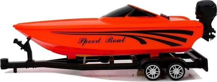 Barca rossa per avventure acquatiche