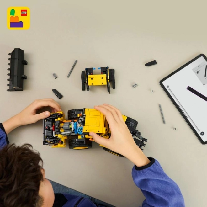 Caricatore Volvo L120 Elettrico LEGO Technic