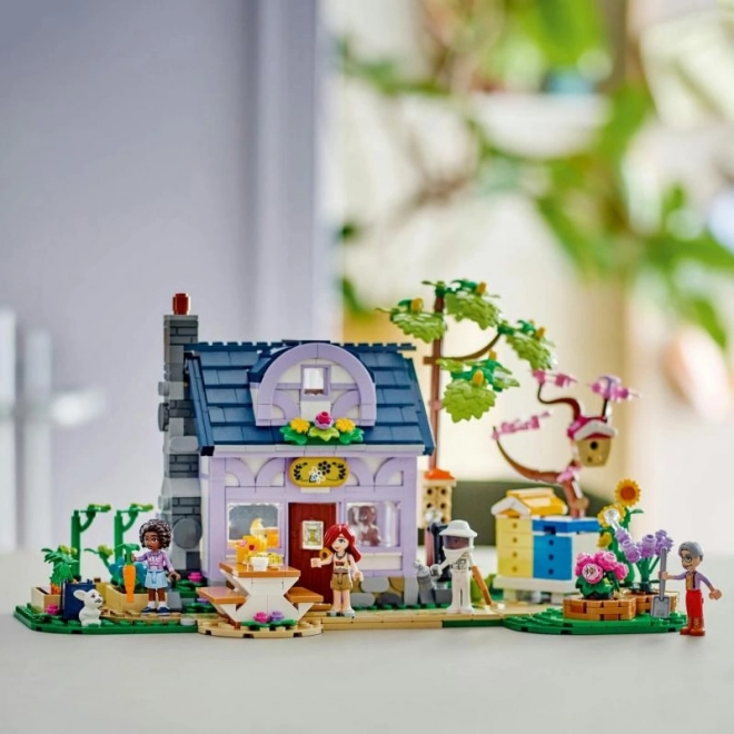 Casa degli apicoltori e giardino fiorito di LEGO Friends