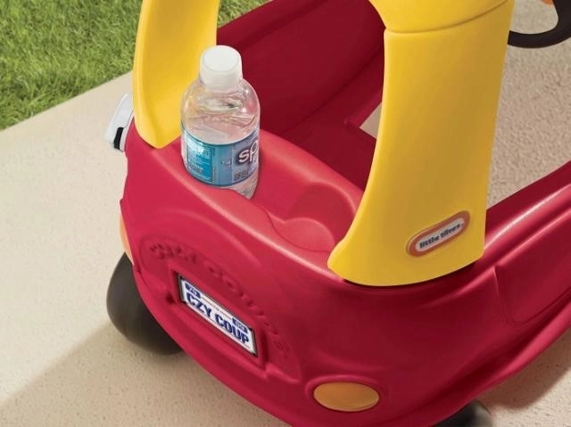 Auto Coupé Cozy di Little Tikes