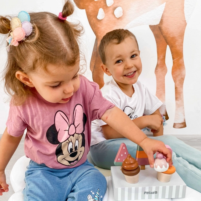 Set di gelati in legno
