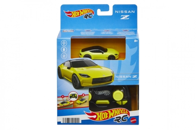 auto radiocomandata Nissan di Hot Wheels