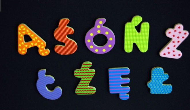 Lettere magnetiche con caratteri polacchi
