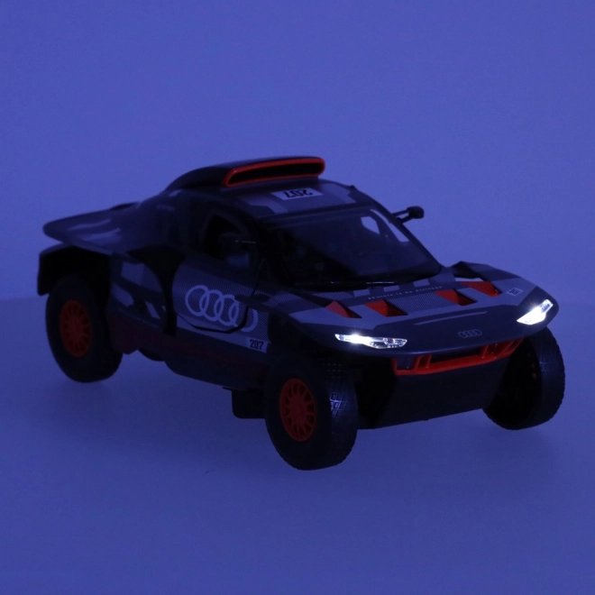 Auto radiocomandata AUDI RS Q e-tron in scala 1:14