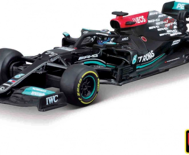 Auto da corsa 1:43 Mercedes-AMG F1 W12 E Performance 2021 di Bburago