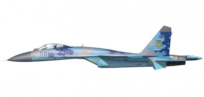 Modello in plastica Su-27P in Aeronautica Ucraina 1/72