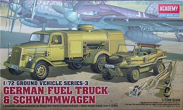 Camion di rifornimento tedesco e Schwimmwagen