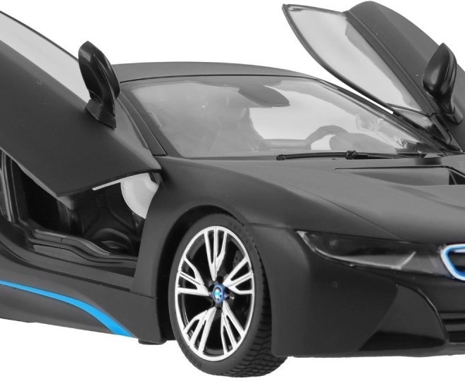 Porte apribili a distanza come sulla vera BMW i8