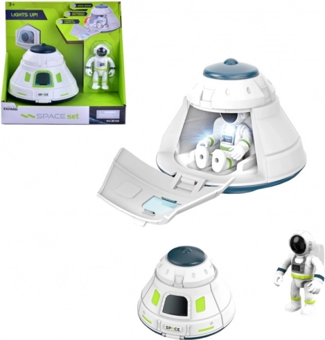 Stazione spaziale con accessori