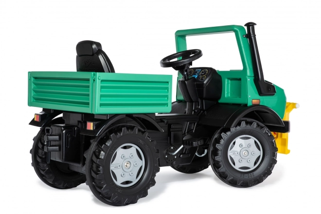 RollyUnimog Foresta di Mercedes-Benz con verricello