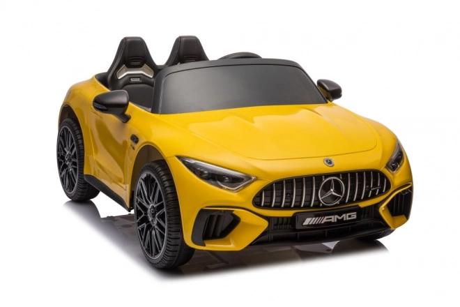 Auto a batteria Mercedes AMG SL63 giallo verniciato