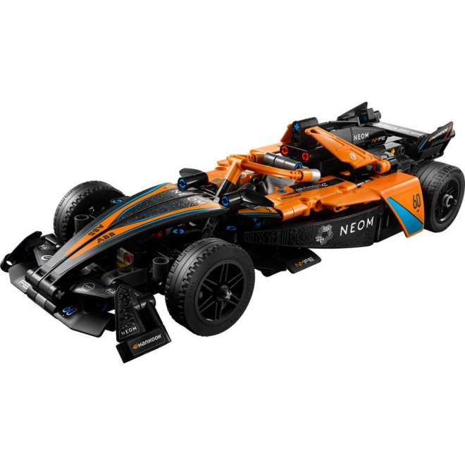 Auto da corsa NEOM McLaren Formula E LEGO® Technic