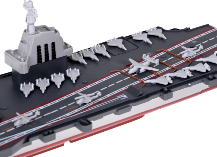 Ponte dettagliato con mini aerei