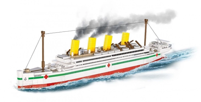 Modello HMHS Britannic in scala 1:700