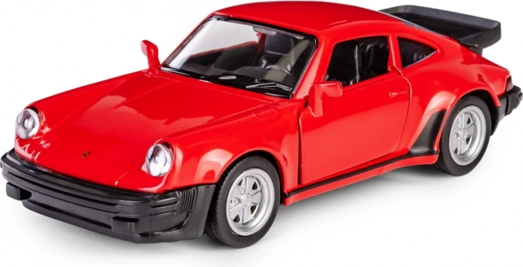 Meccanismo pull-back per una corsa scattante