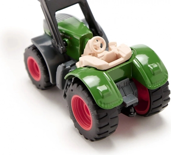 Pneumatici in gomma con battistrada profondo