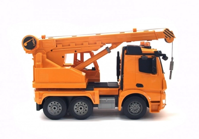 Mercedes Benz Arocs 2.4Ghz gru 1:20 (suoni e luci)