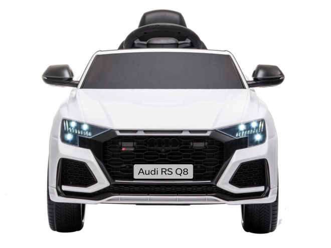 Auto elettrico Audi RS Q8 bianco