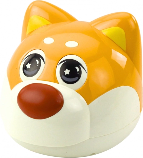 Dolce cagnolino che conquista il cuore dei bambini