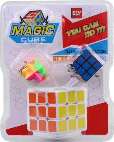 Cubo con ciondoli colorati per bambini