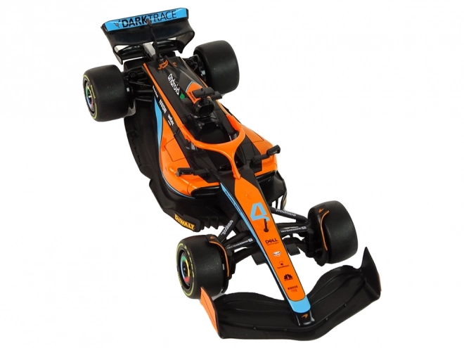 Auto R/C da corsa McLaren F1 arancione