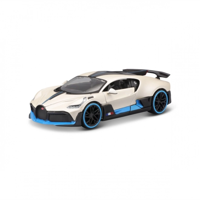 Modello Bugatti Divo 1:24 Bianco