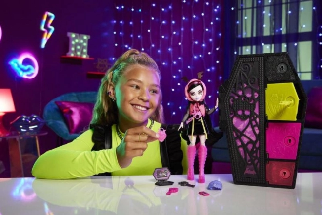 Skulltimate Secrets Neon Monster High