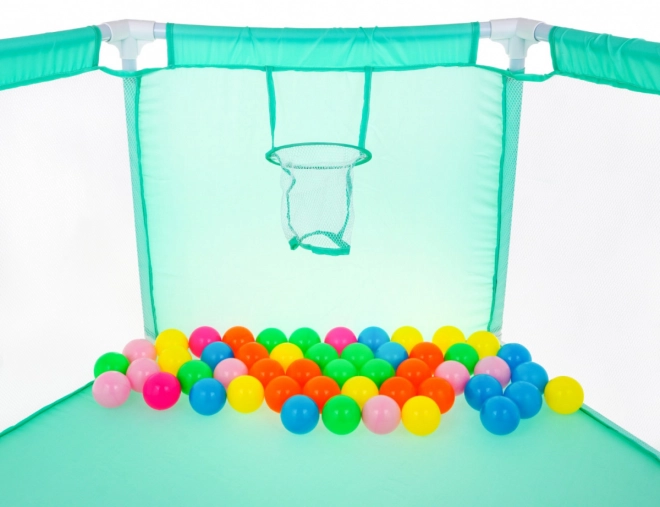 Canestro da basket e 50 palline colorate incluse
