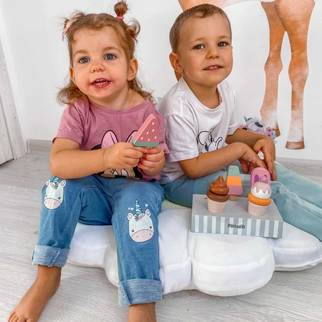 Set di gelati in legno