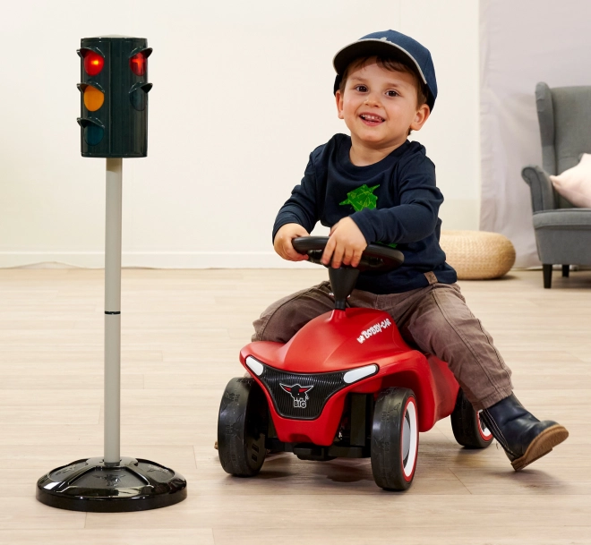 Grande Semaforo con Commutazione Automatica delle Luci