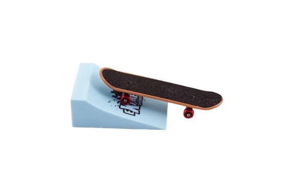 Skateboard per dita con rampa in plastica