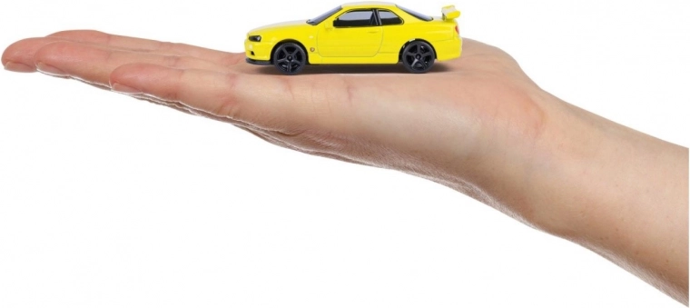 Dimensioni compatte per la mano