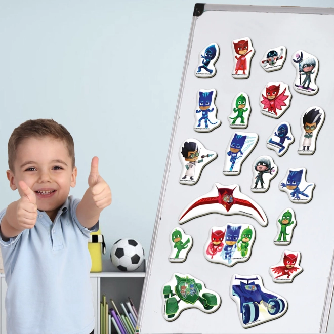 Gioco creativo con gli eroi di PJ MASKS